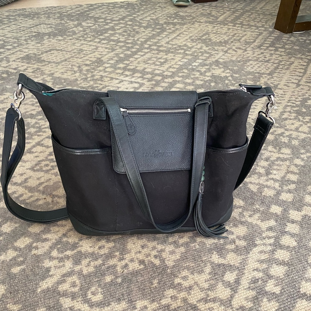 NWOT Lilly Jade diaper bag.